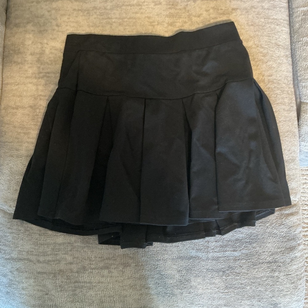American Eagle Outfitters Black Skater Skirt - school‑core, Y2K, streetwear